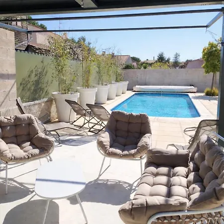 Proche De La - Renovee Et Lumineuse - Piscine, Terrain De Petanques Et Clim Villa